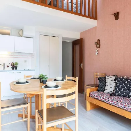 Duplex Ensoleille Pour 6 Personnes Avec Balcon Et Parking A Saint-lary Village - Fr-1-296-188 Apartamento *
